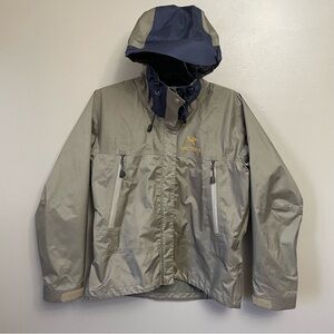 Arc'teryx Womens Medium Jacket Vintage 90s Beta stone Gorpcore hiking GoreTex
